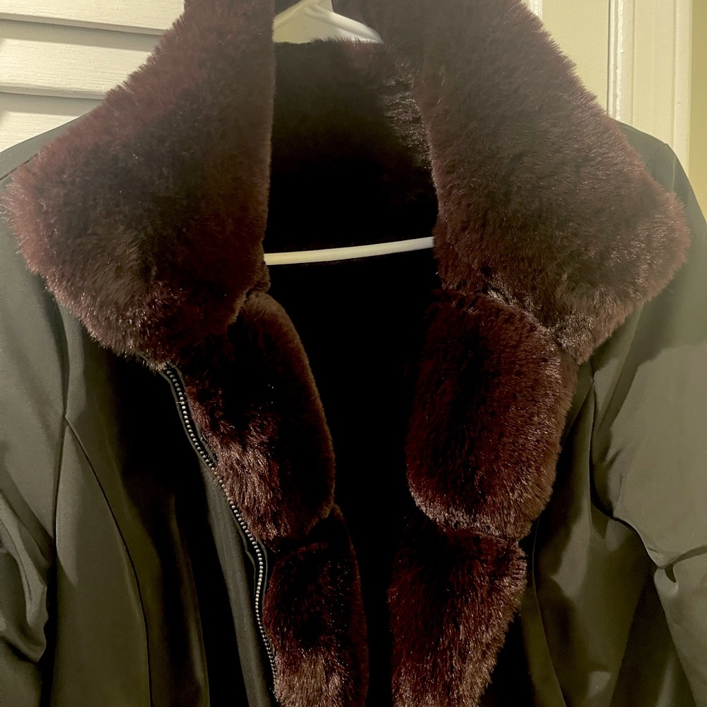 Via Spiga Reversible Faux Fur jacket. Sz 6